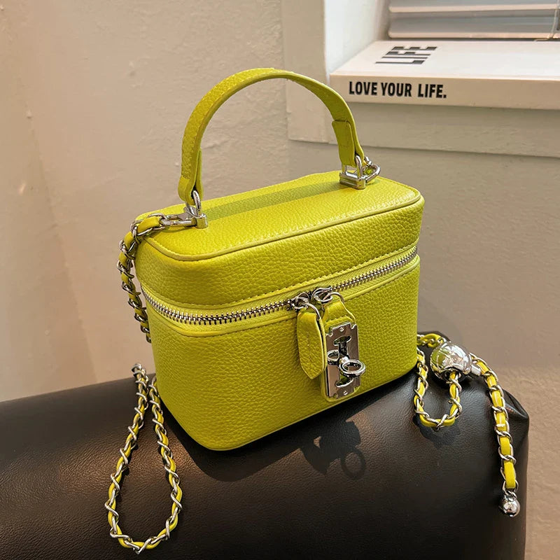 Square Chain Crossbody Handbag