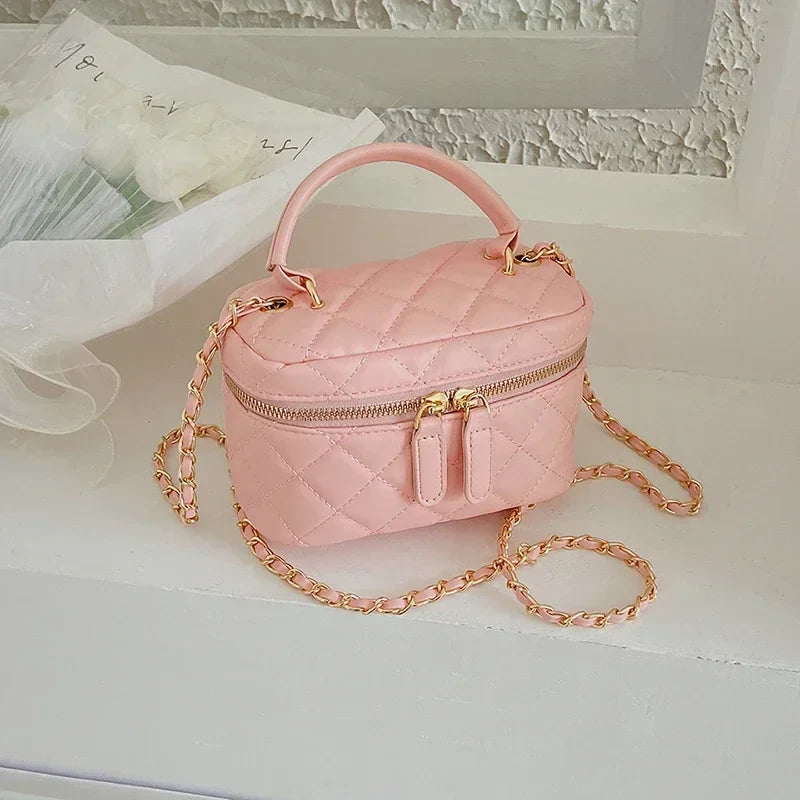 Vanity Quilt Crossbody Bucket Bag