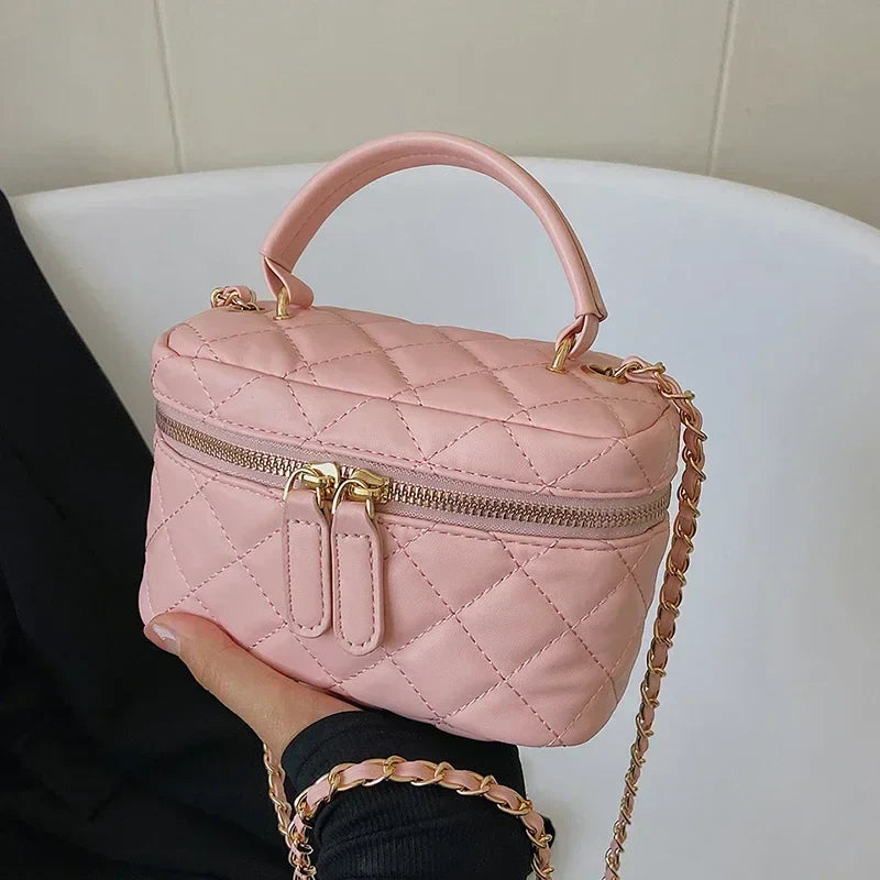 Vanity Quilt Crossbody Bucket Bag