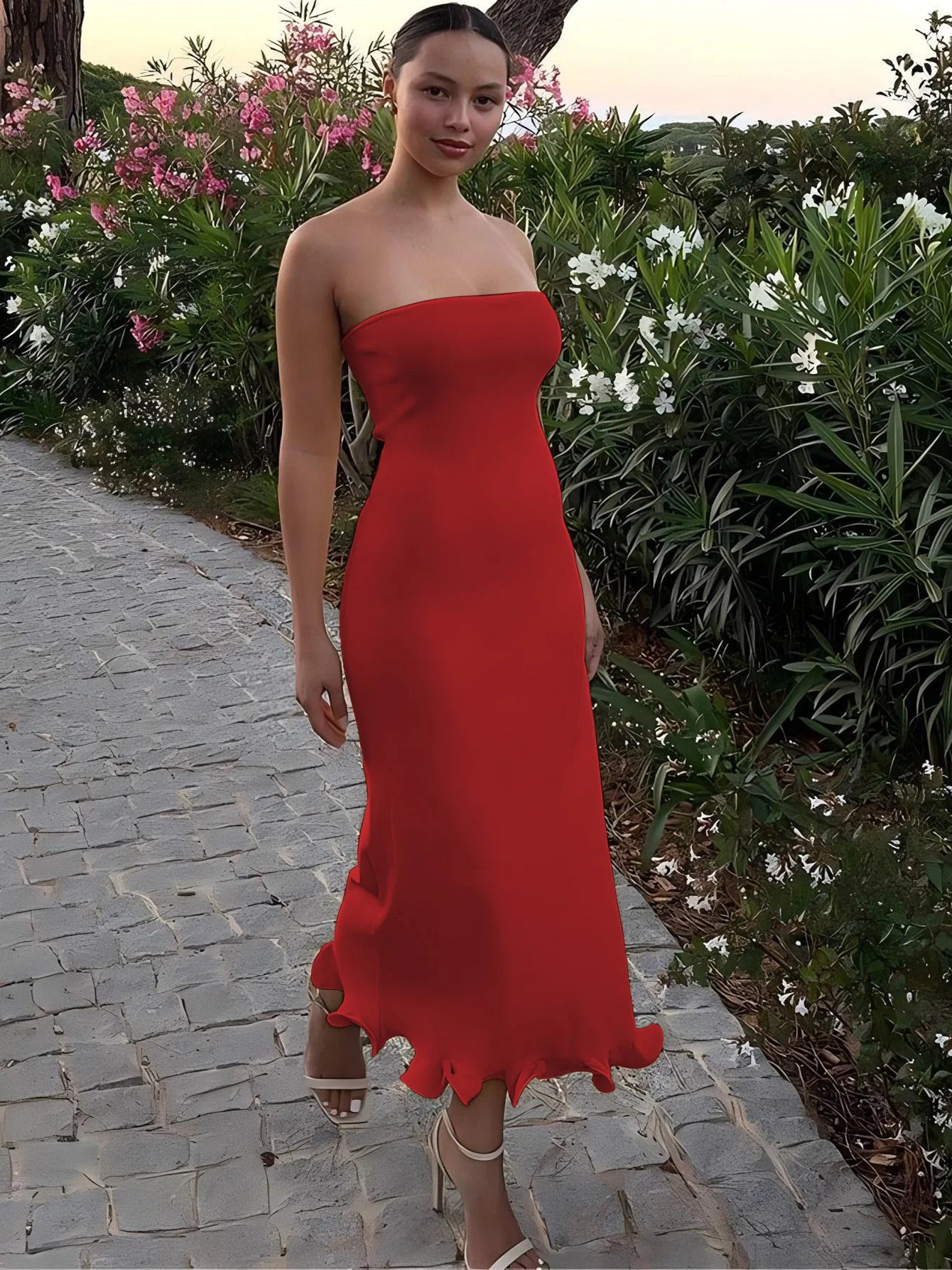 Sleeveless Ruffles Strapless Bodycon Mid Dress