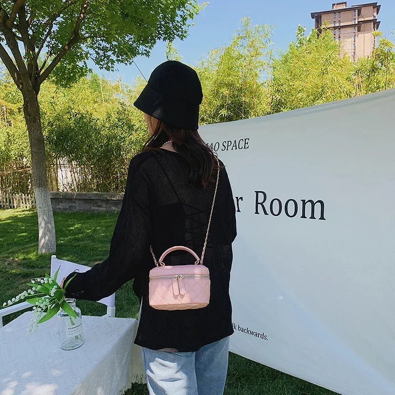 Vanity Quilt Crossbody Bucket Bag
